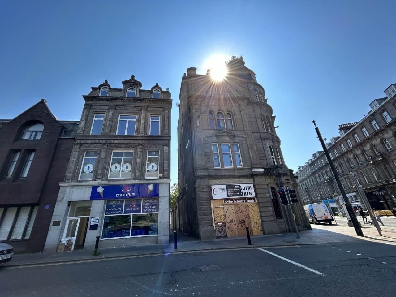 Flat Meadowside in Dundee