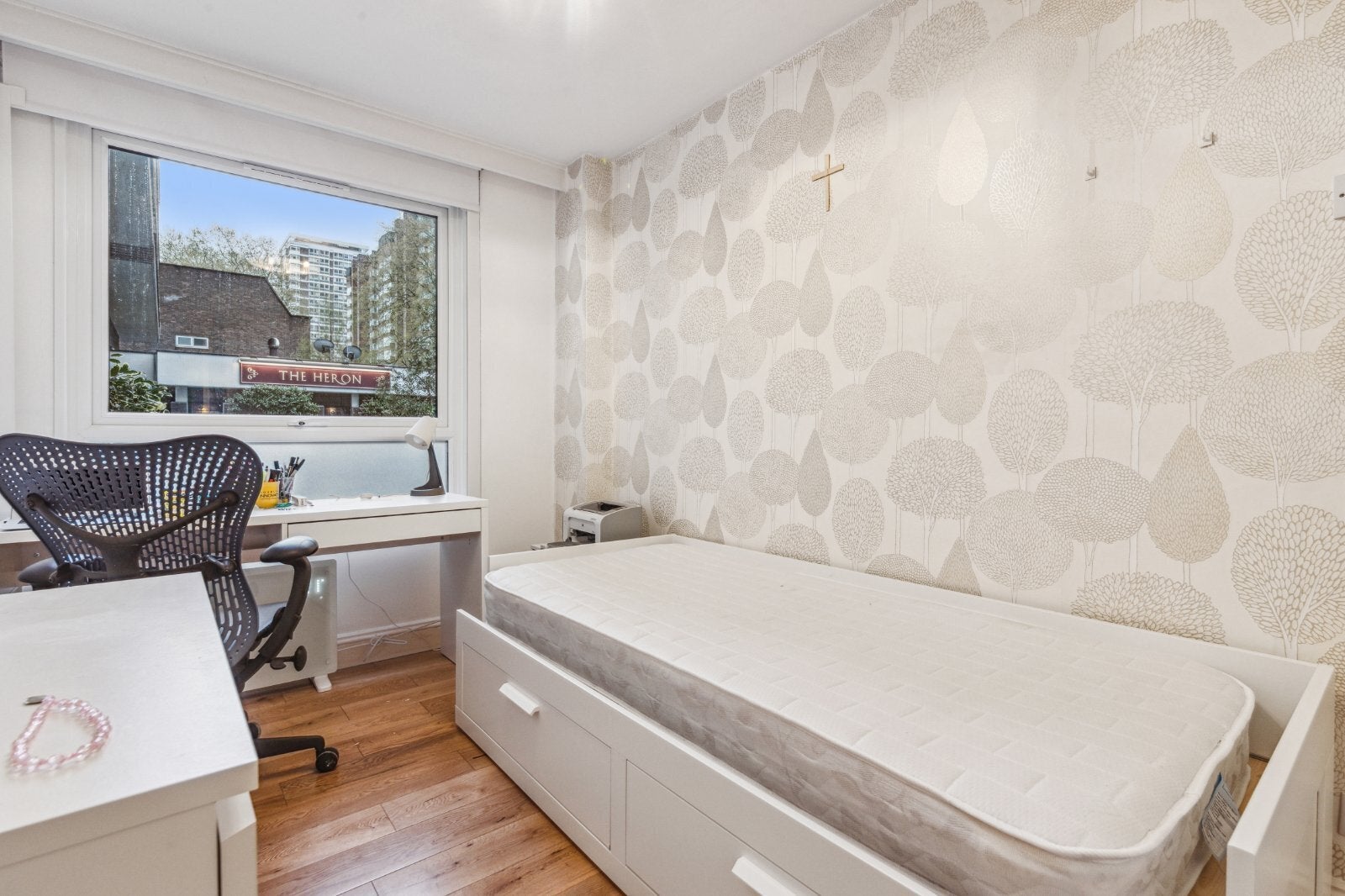 Flat Norfolk Crescent in City of Westminster