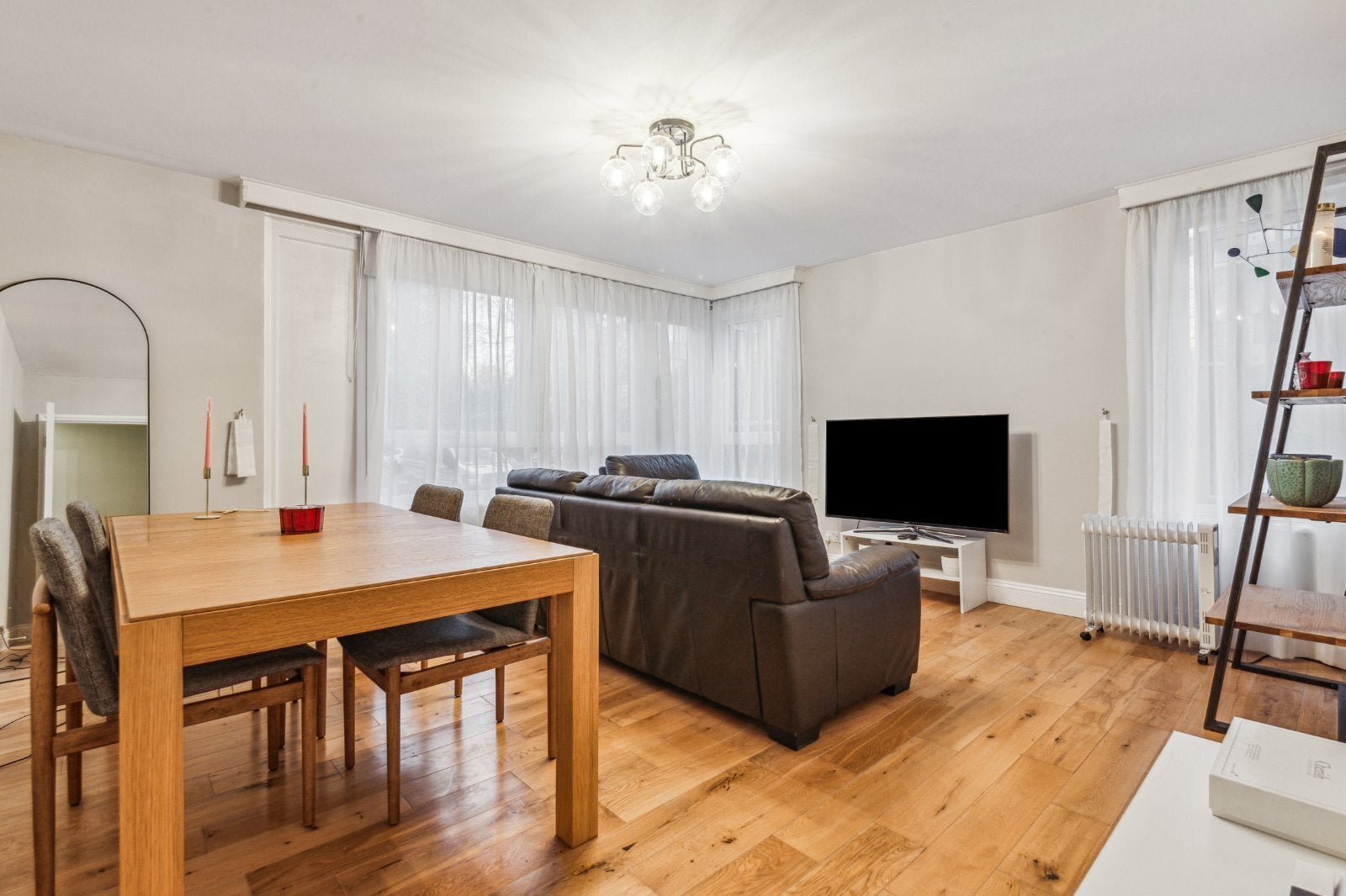 Flat Norfolk Crescent in City of Westminster