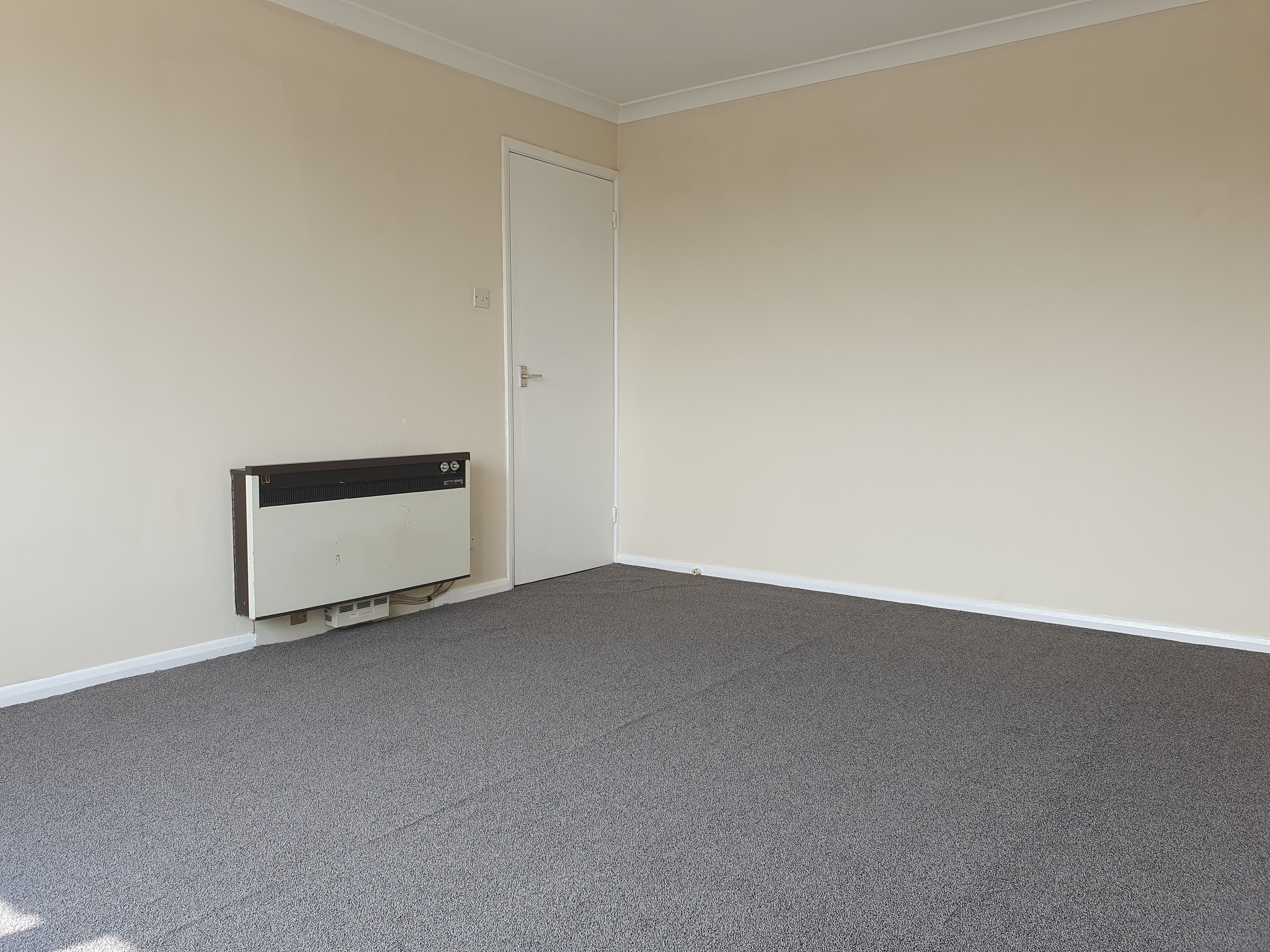 Flat Oakhill Close in Chandler's Ford