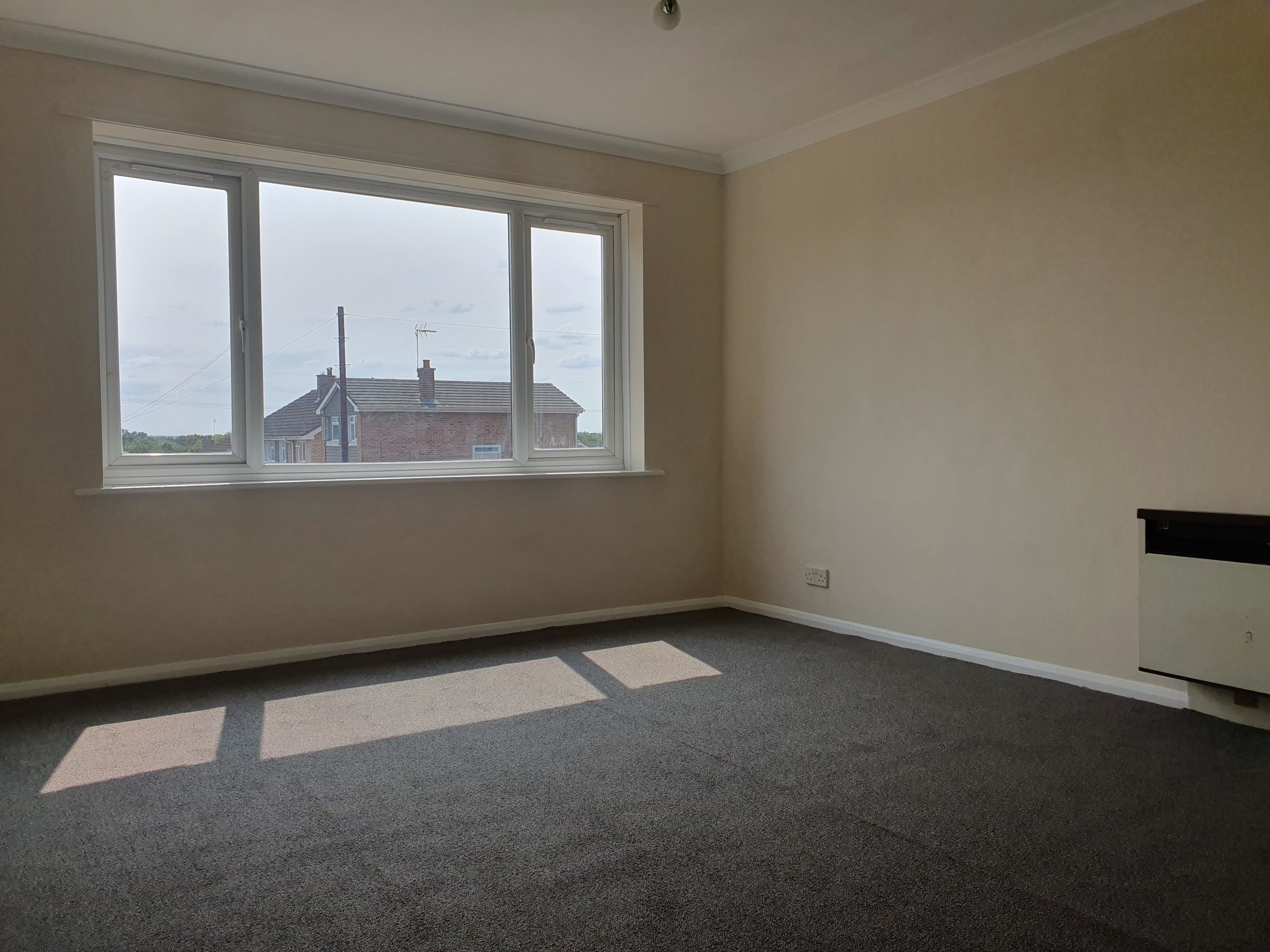 Flat Oakhill Close in Chandler's Ford