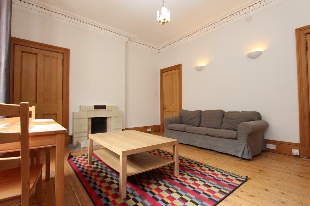 Flat Livingstone Place in City of Edinburgh