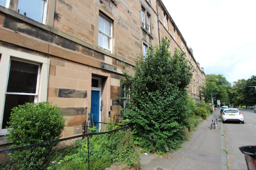 Flat Livingstone Place in City of Edinburgh