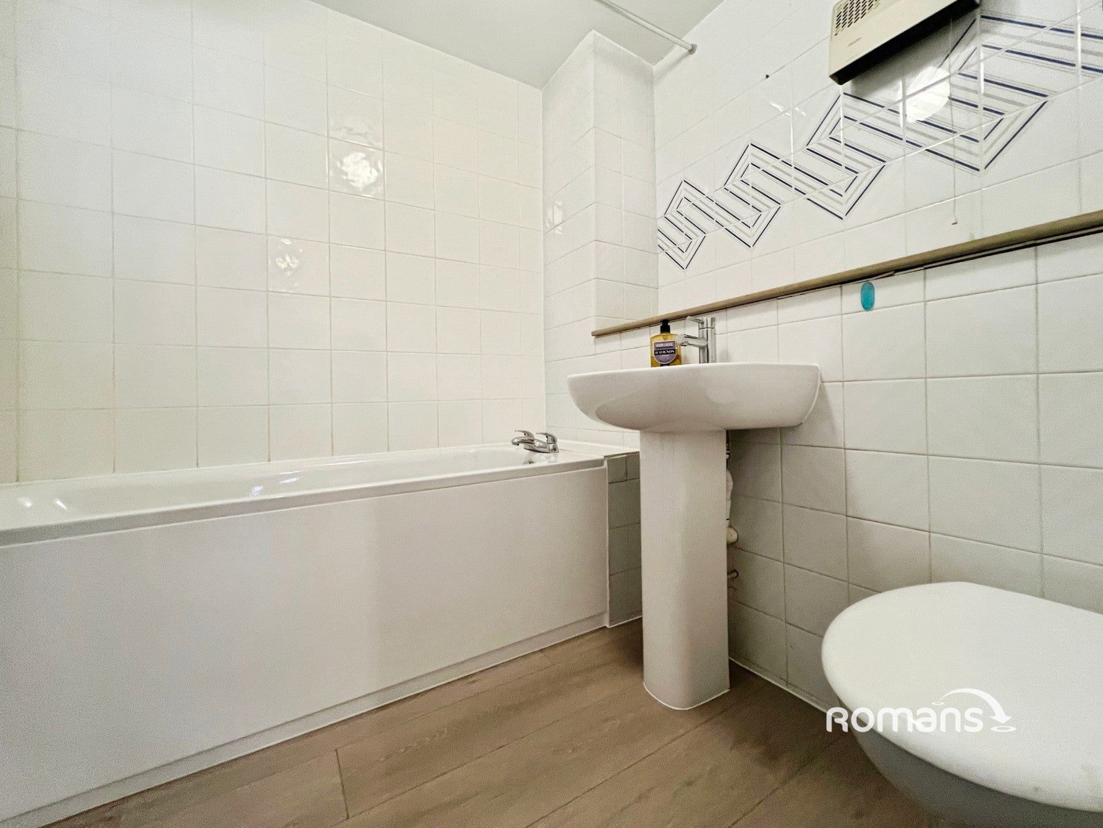 Flat Queen Alexandra Road in High Wycombe