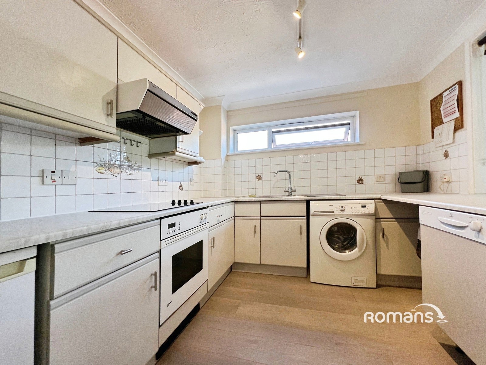 Flat Queen Alexandra Road in High Wycombe