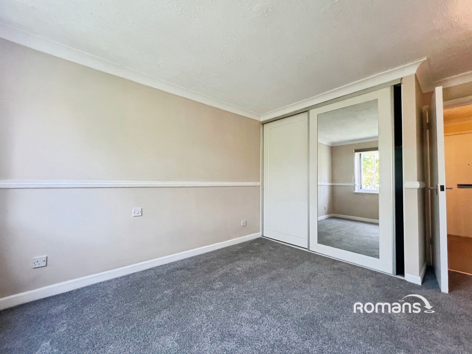 Flat Queen Alexandra Road in High Wycombe