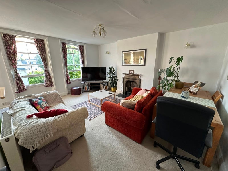 Flat Warwick Avenue in City of Westminster