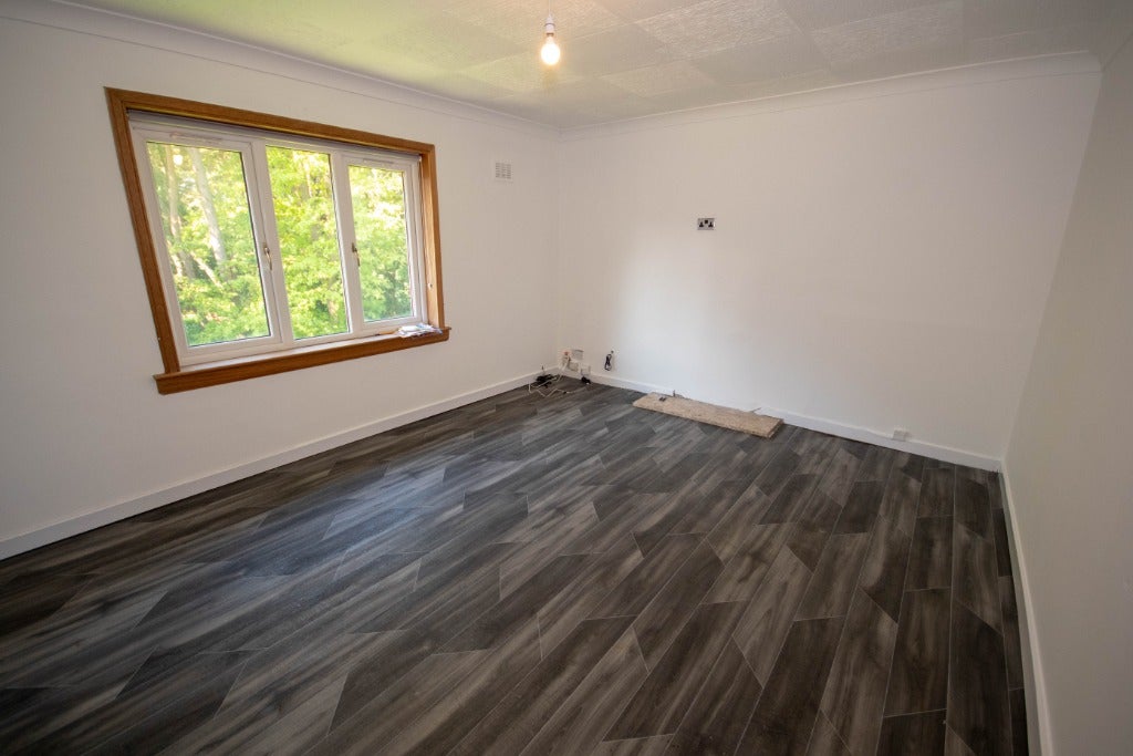 Flat Alexander Road in Glenrothes