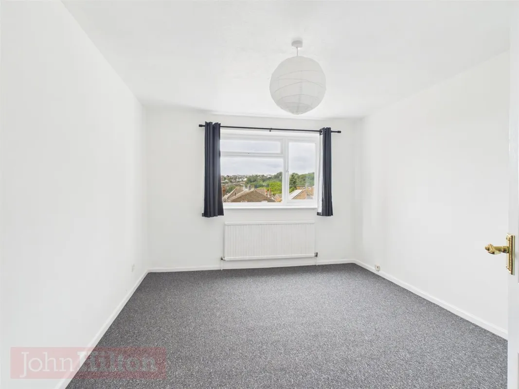 Flat Surrenden Road in Brighton