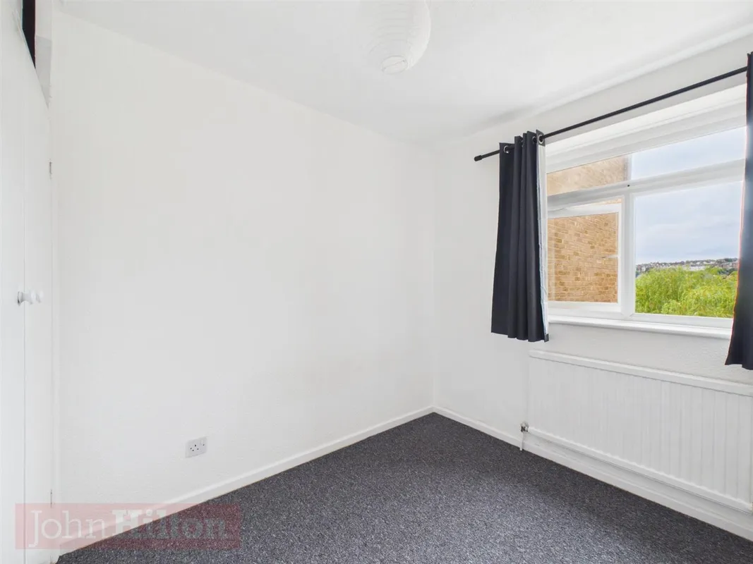 Flat Surrenden Road in Brighton