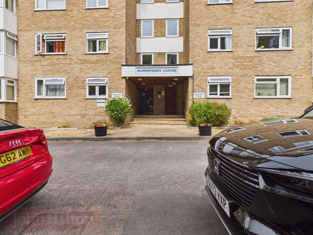 Flat Surrenden Road in Brighton