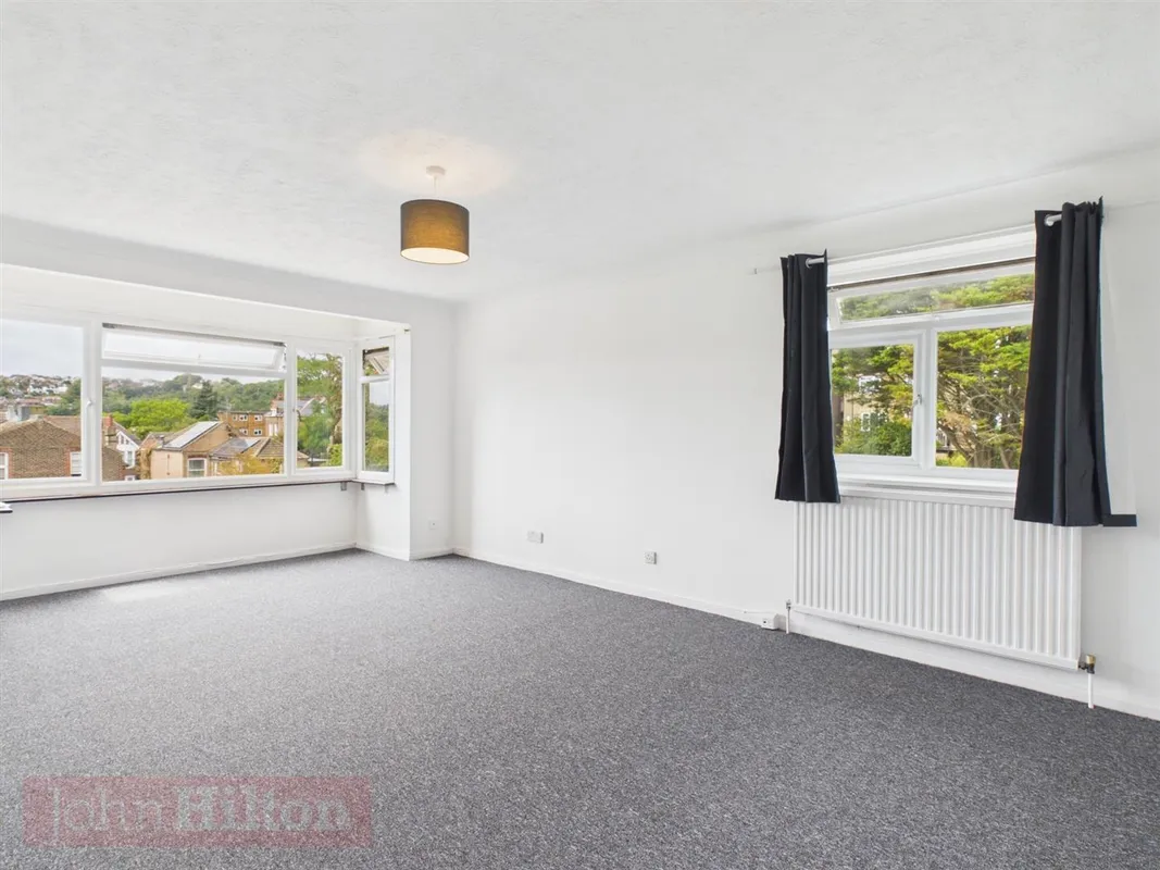 Flat Surrenden Road in Brighton