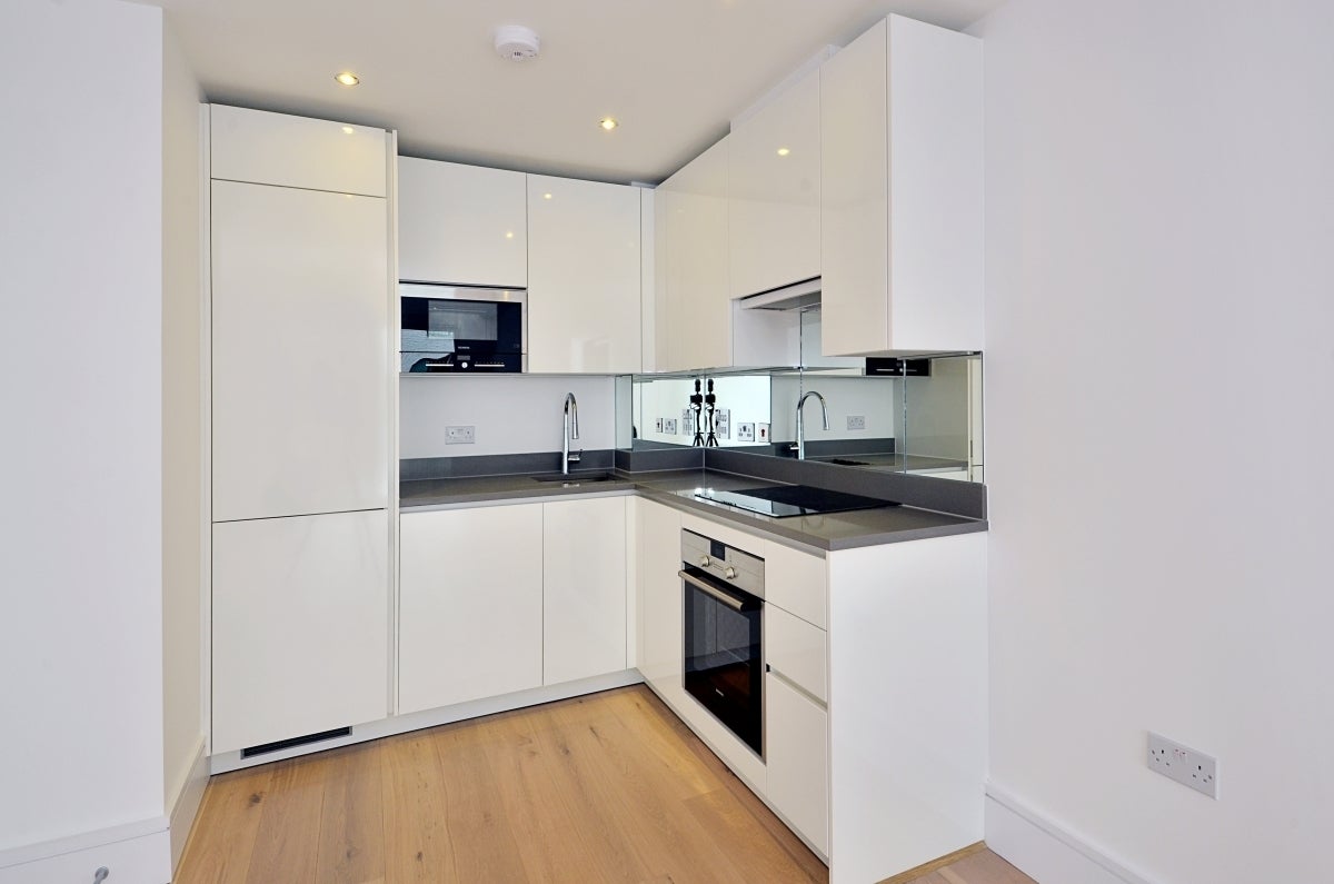 Flat St Luke's Avenue in Greater London