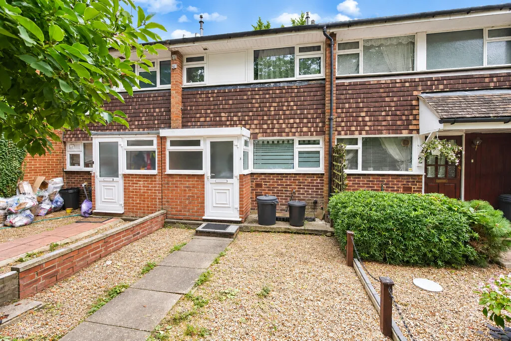 House Frays Lea in Greater London