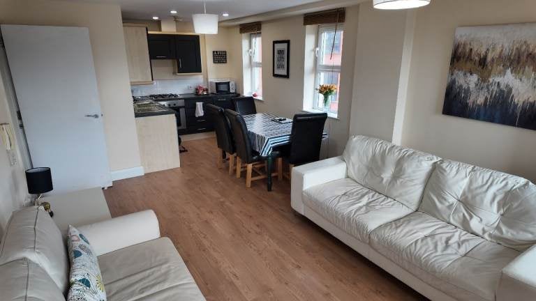 Flat College Place North in Belfast