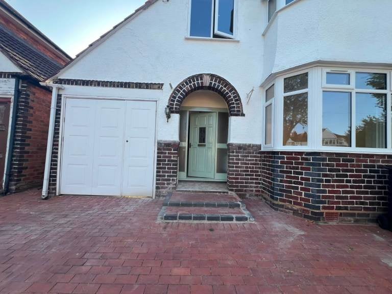 House Bushmore Road in Birmingham