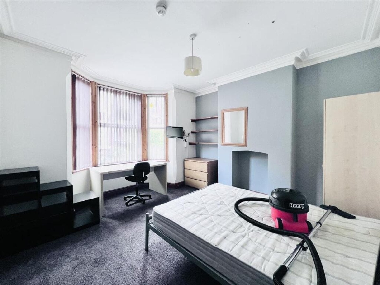 Room Sherwin Grove in Nottingham