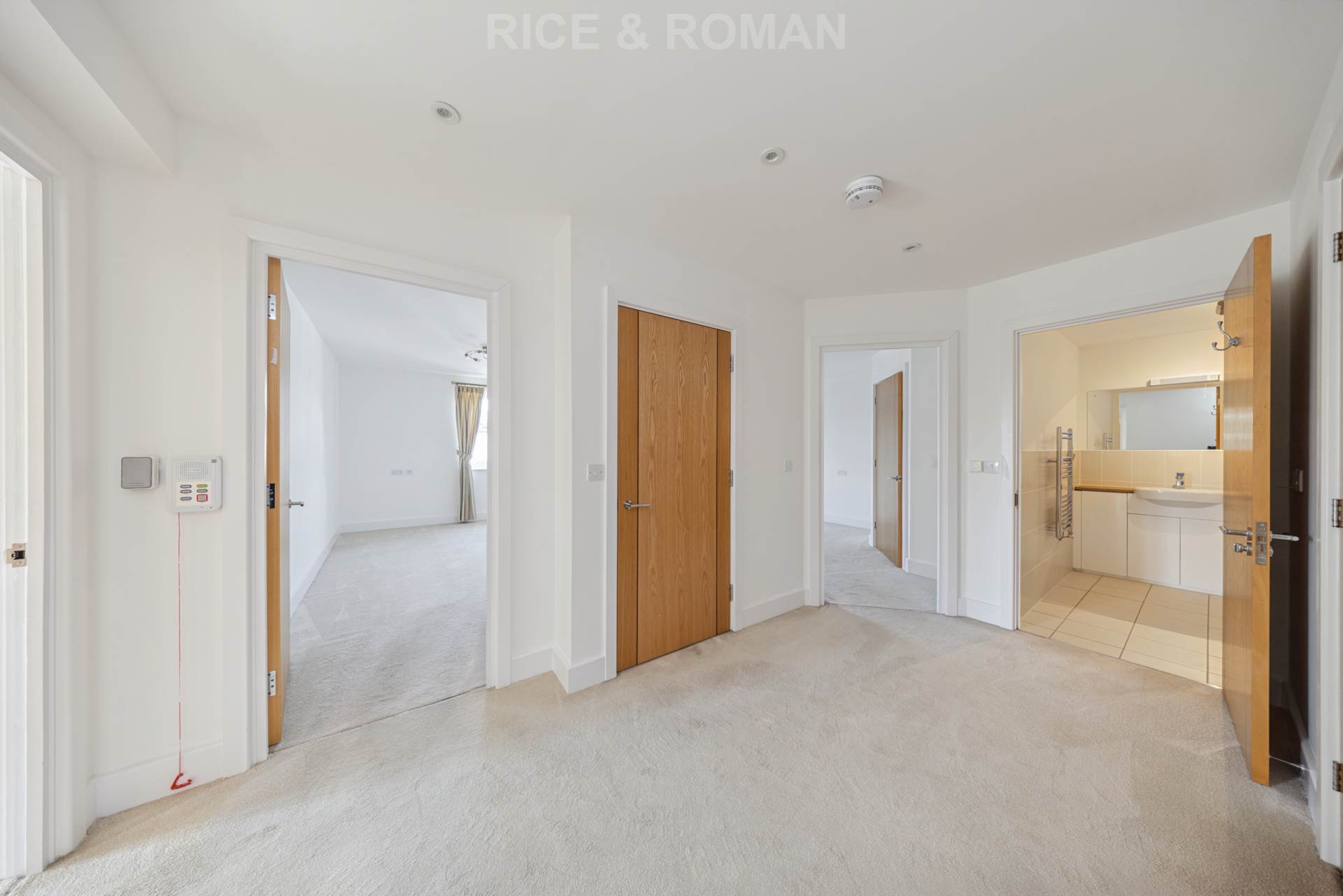 Flat Fairford Road in Maidenhead