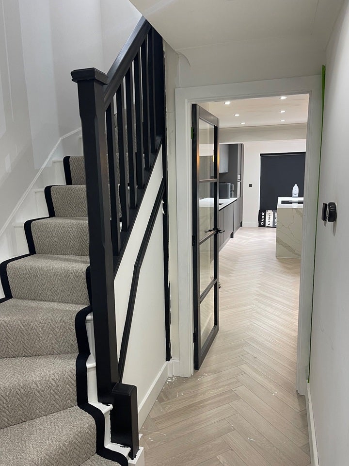 Room Turnbury Close in Greater London