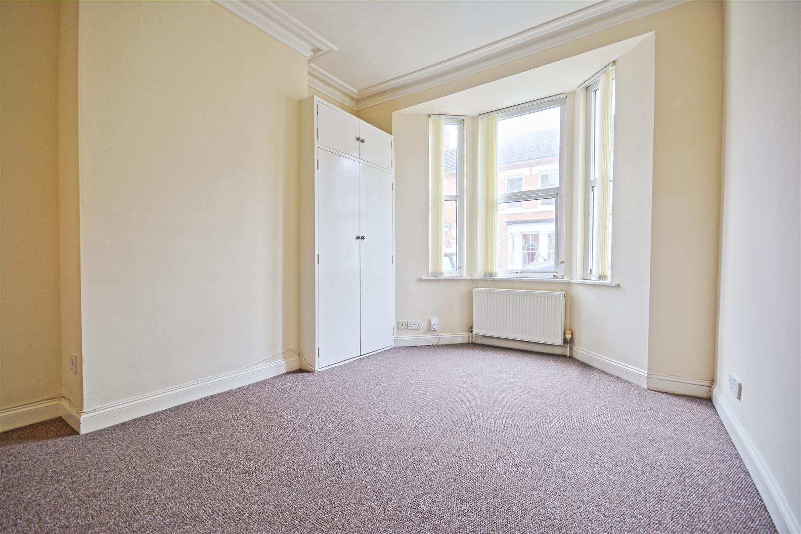 Flat Colwyn Road in Northampton