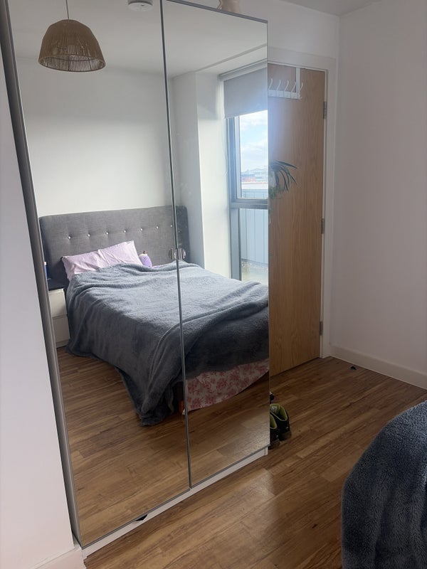 Room Pomona Strand in Trafford