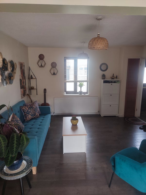 Room Fulmer Road in Greater London