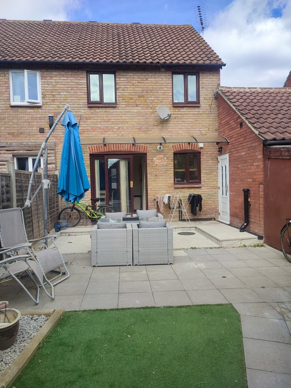 Room Fulmer Road in Greater London