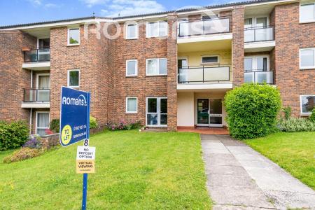 Flat Elder Close in Winchester
