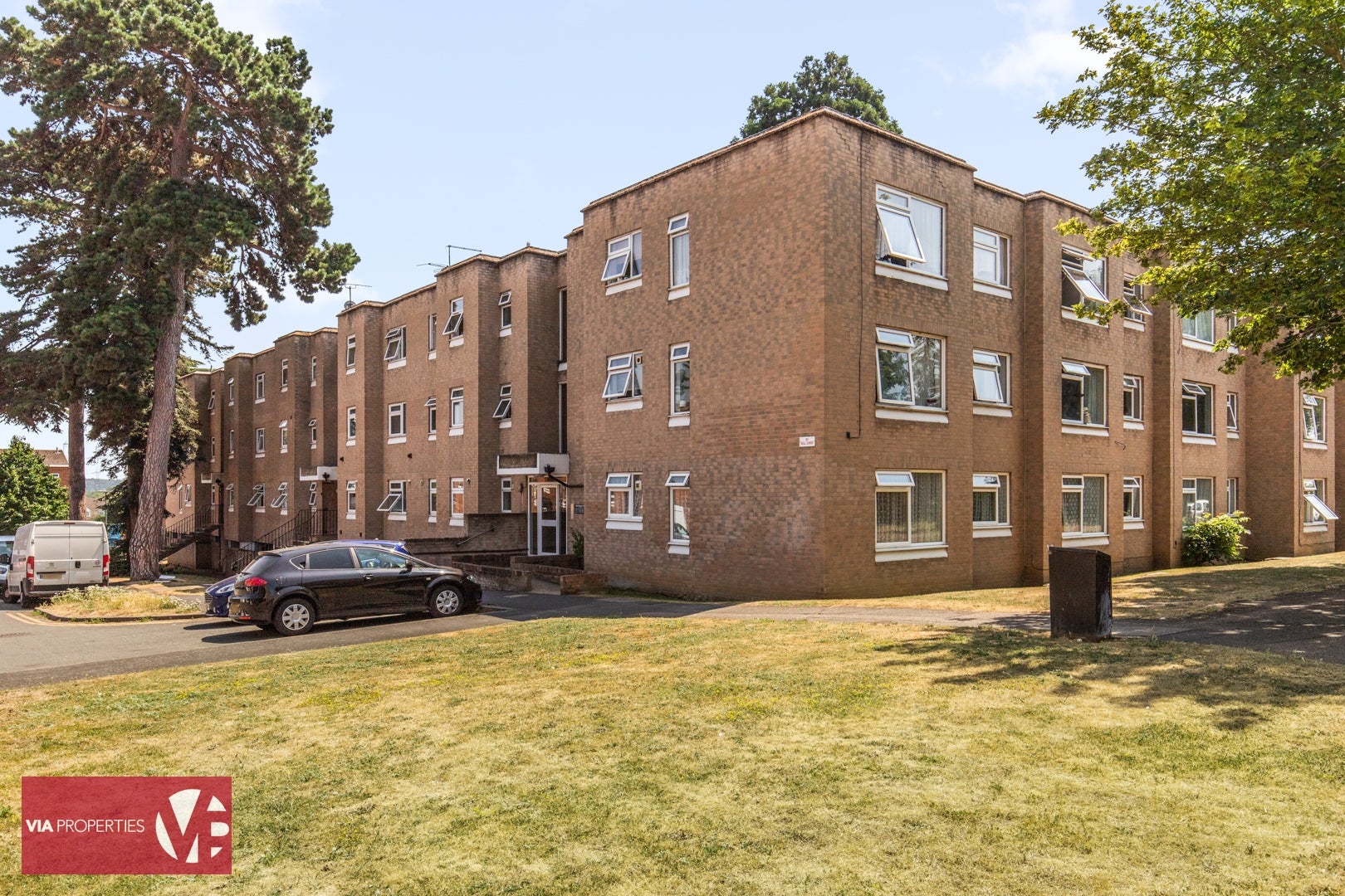 Flat Chapel End in Hoddesdon