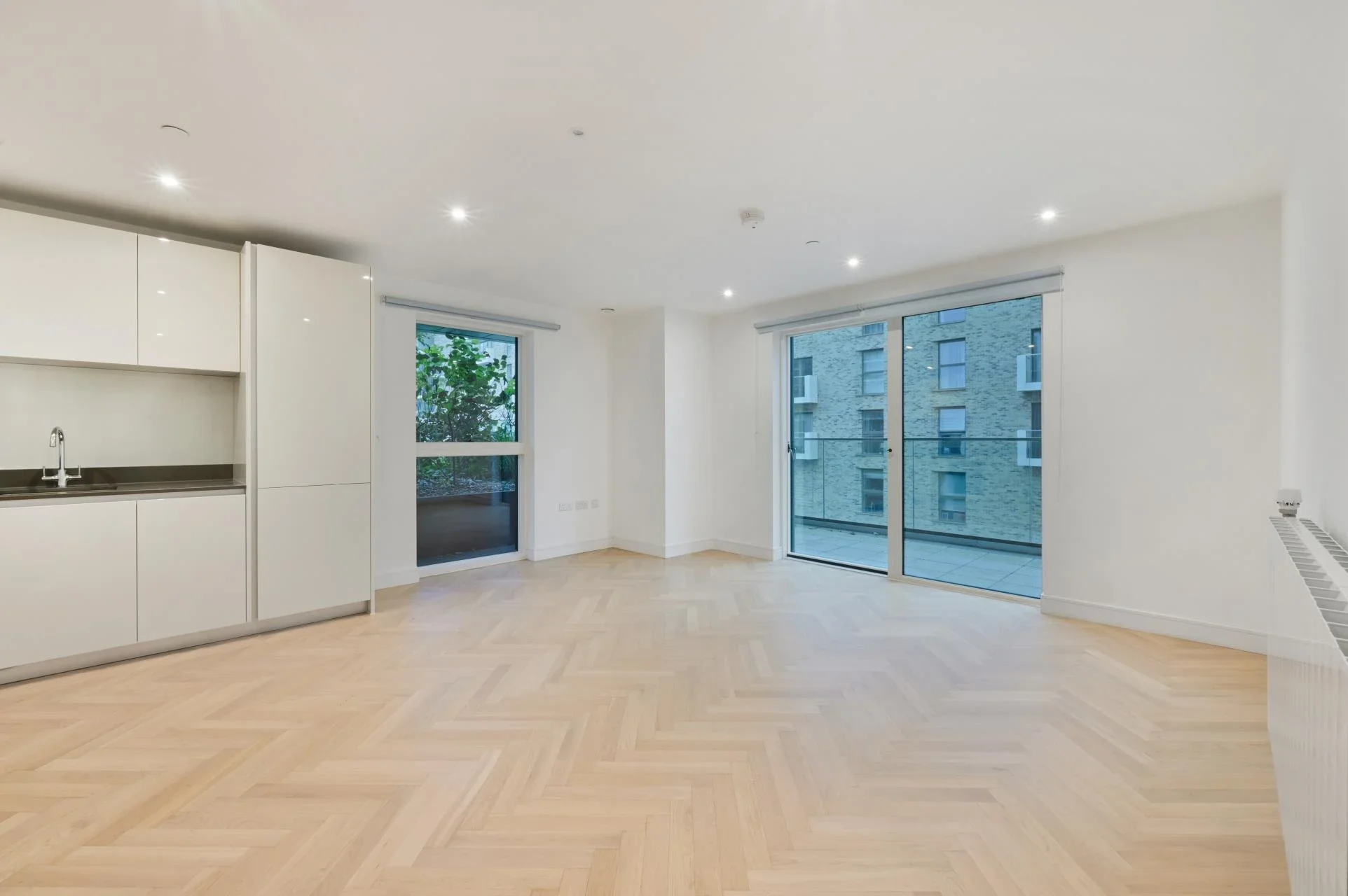 Flat Pegler Square in Greater London