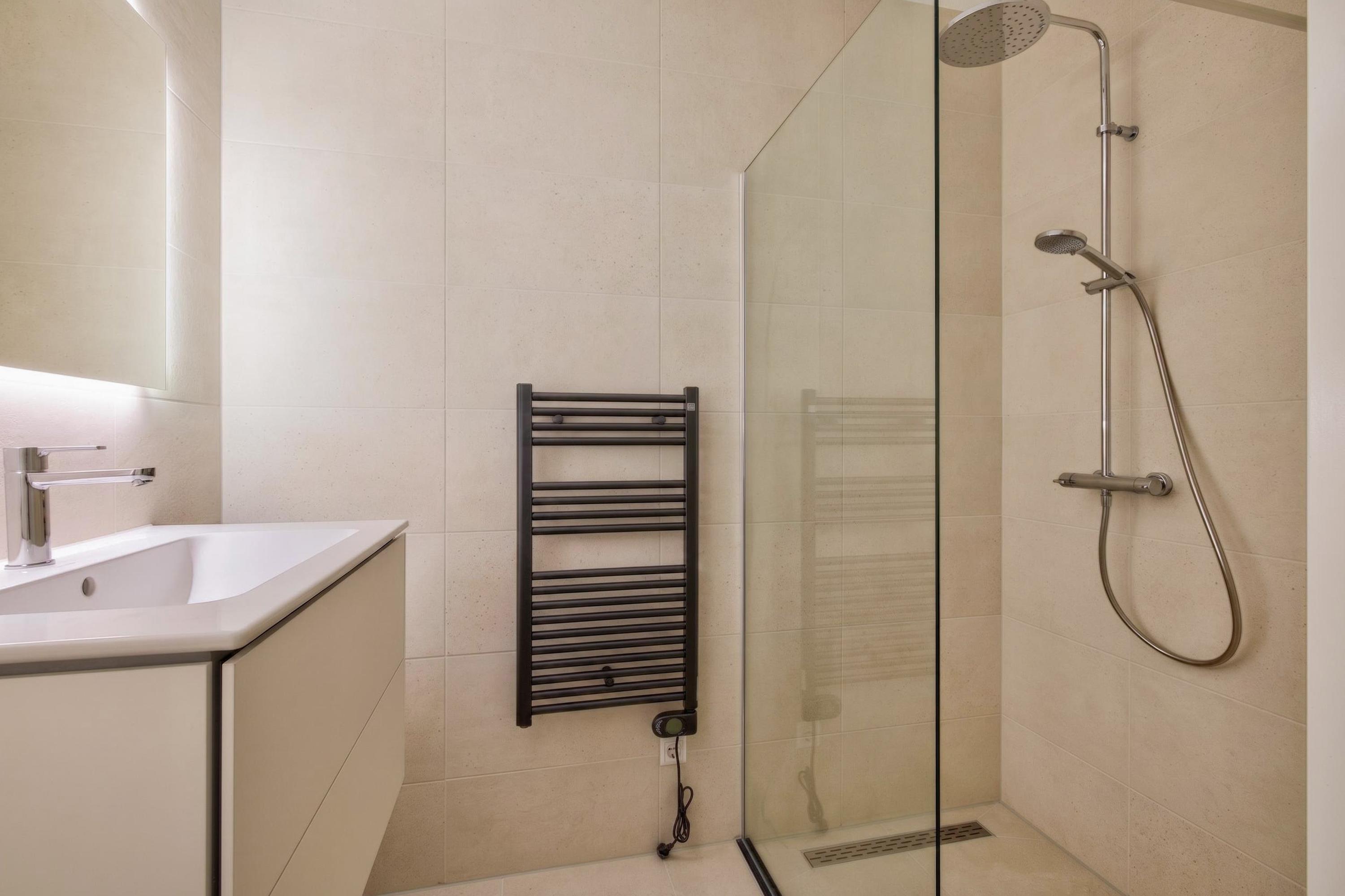Appartement te huur: Eiffelstraat 219, Hoofddorp