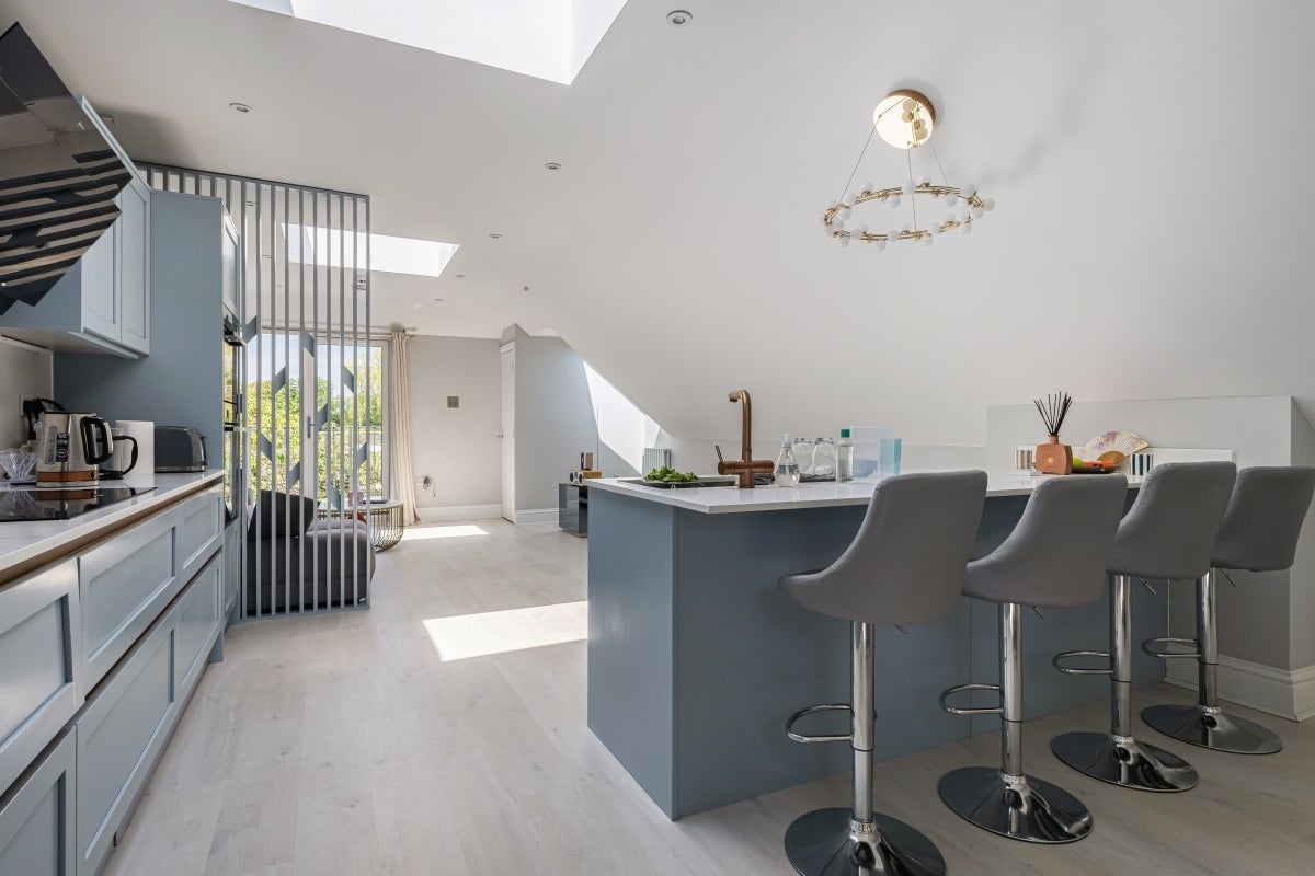 Flat Bladon Close in Oxford