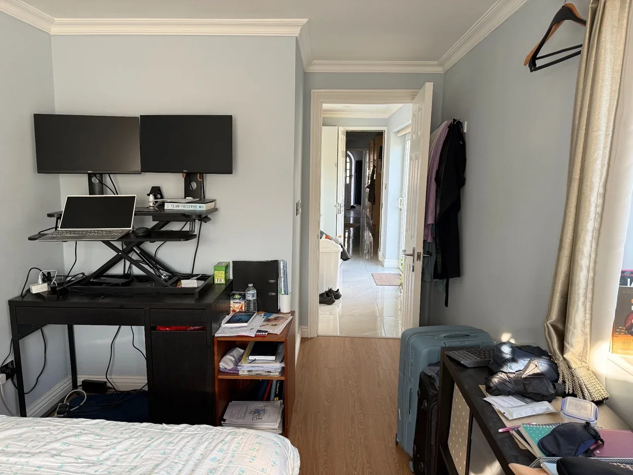 Room Ladycroft Walk in Greater London