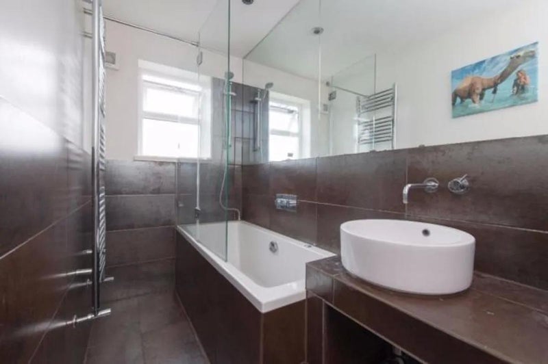 Room Tresham Crescent in City of Westminster