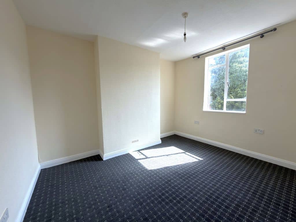Flat Bedford Street in Gloucester