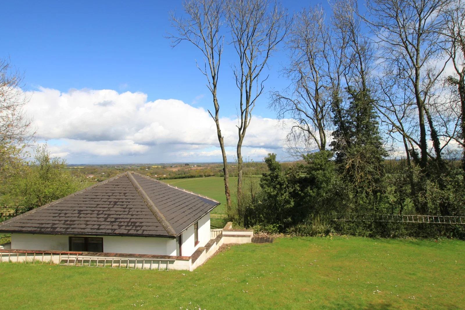 House Hopton Lane in Malvern Hills