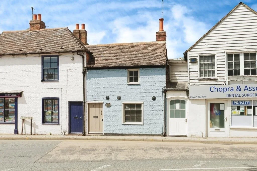 Flat Broad Street in Canterbury