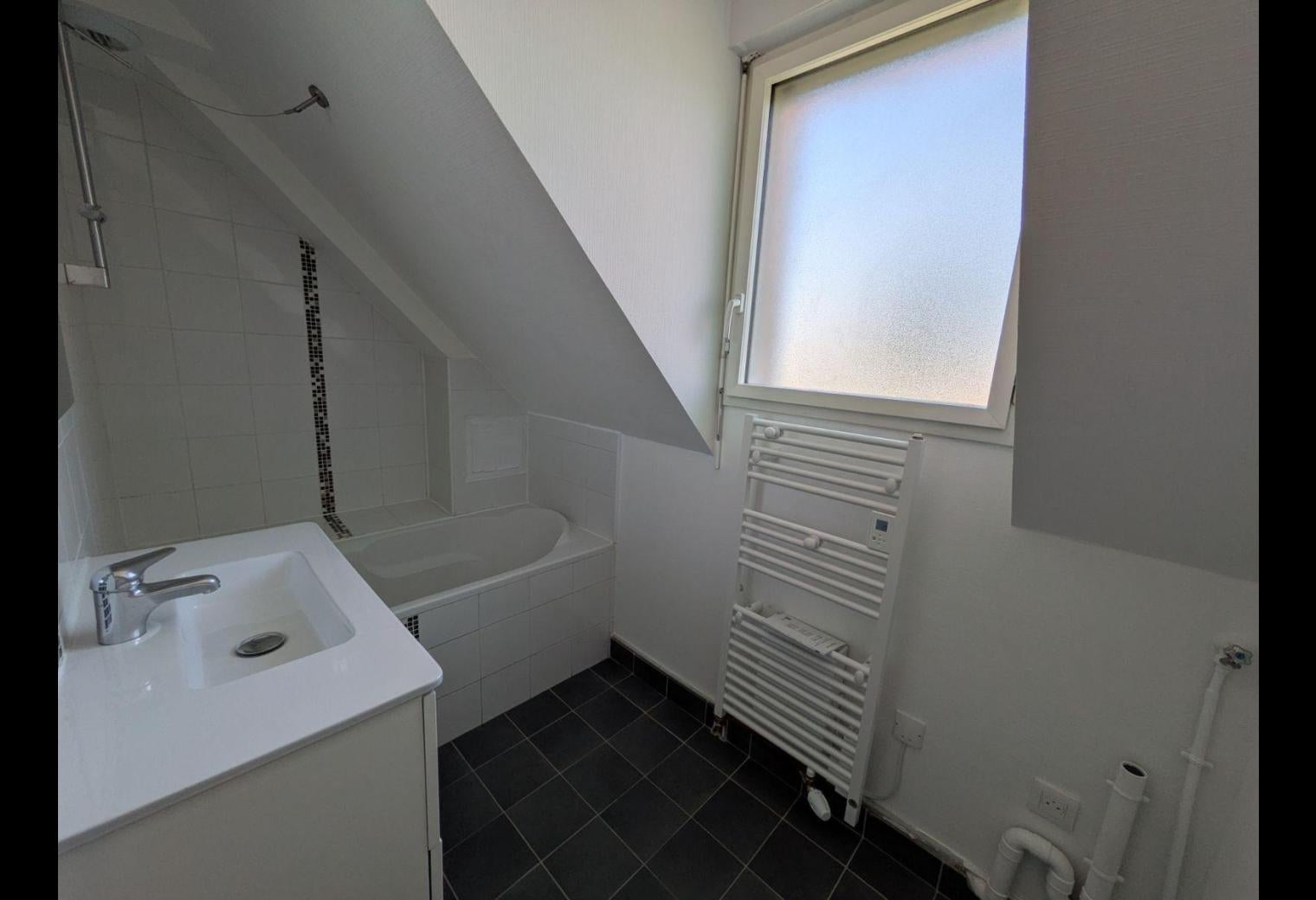 Flat Avenue Alphonse Legault in Bruz