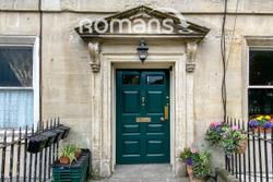 Flat North Parade in Bath