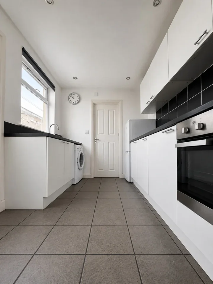Room Albion Street in Swindon