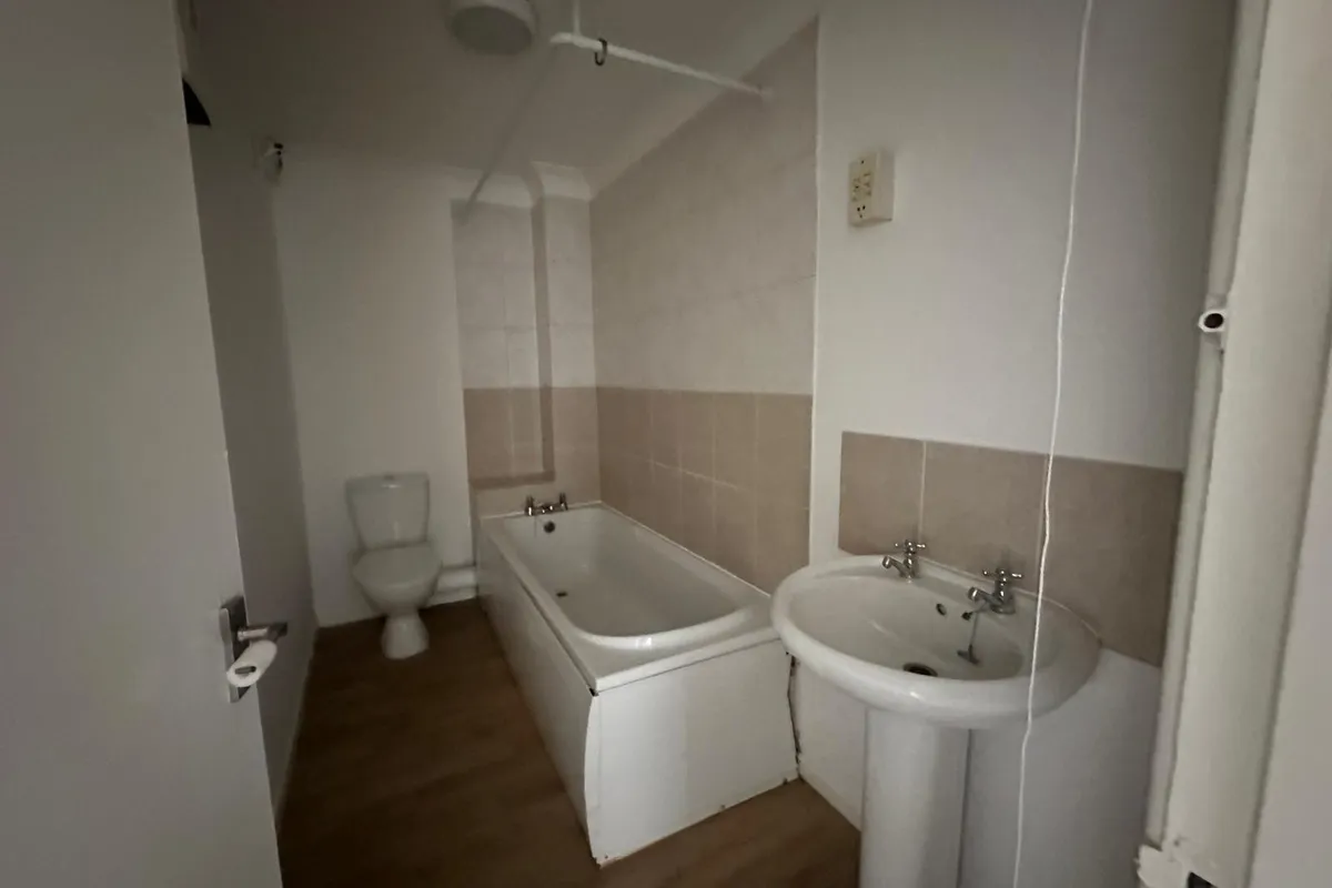 Flat Brancaster Court in Fenland District