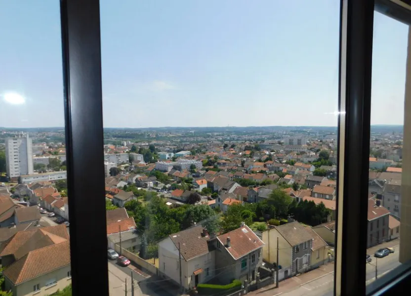 Flat Avenue de Louyat in Limoges