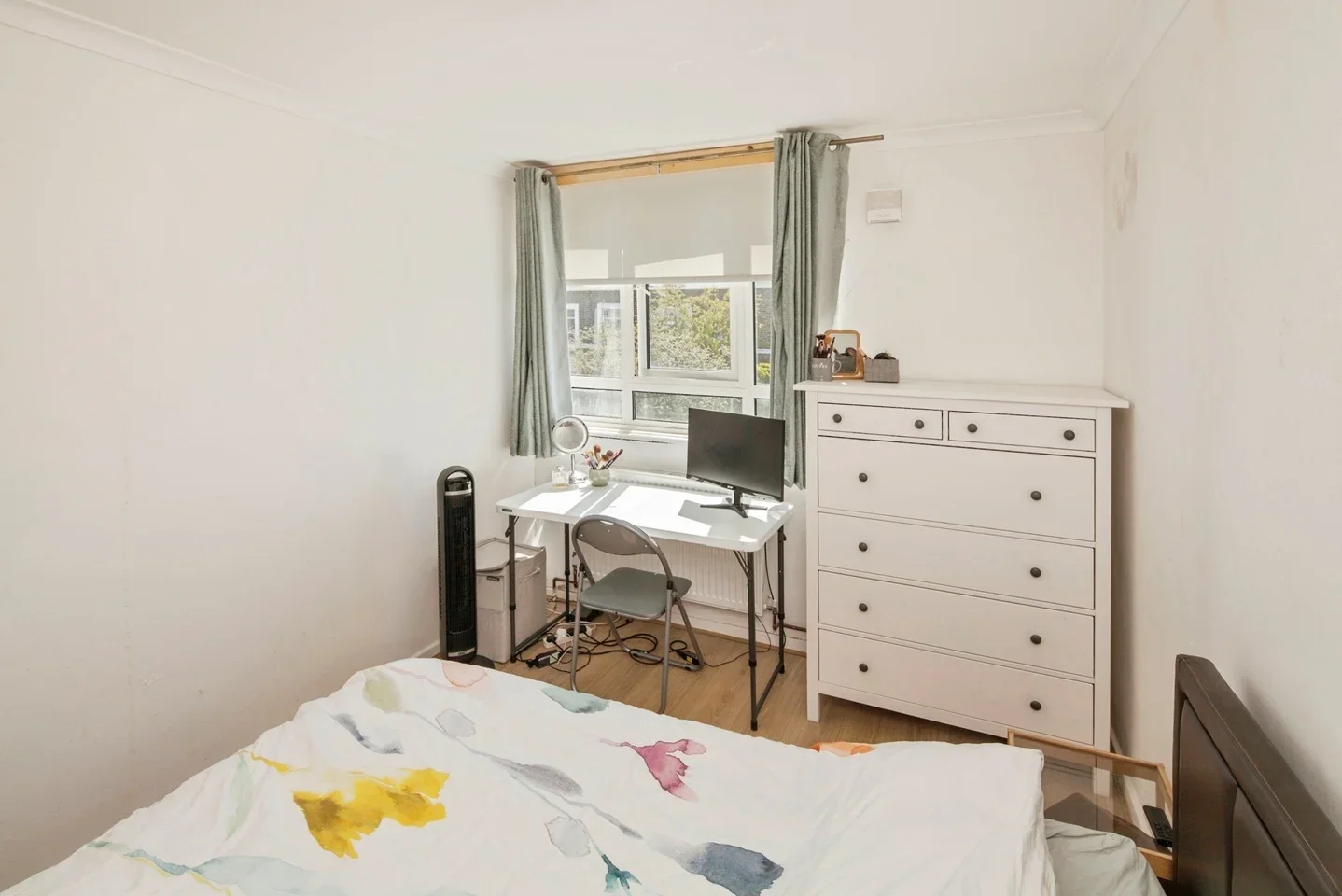 Flat Richborne Terrace in Greater London