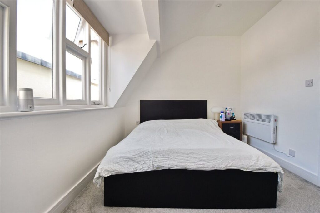 Flat Whiteladies Road in Bristol