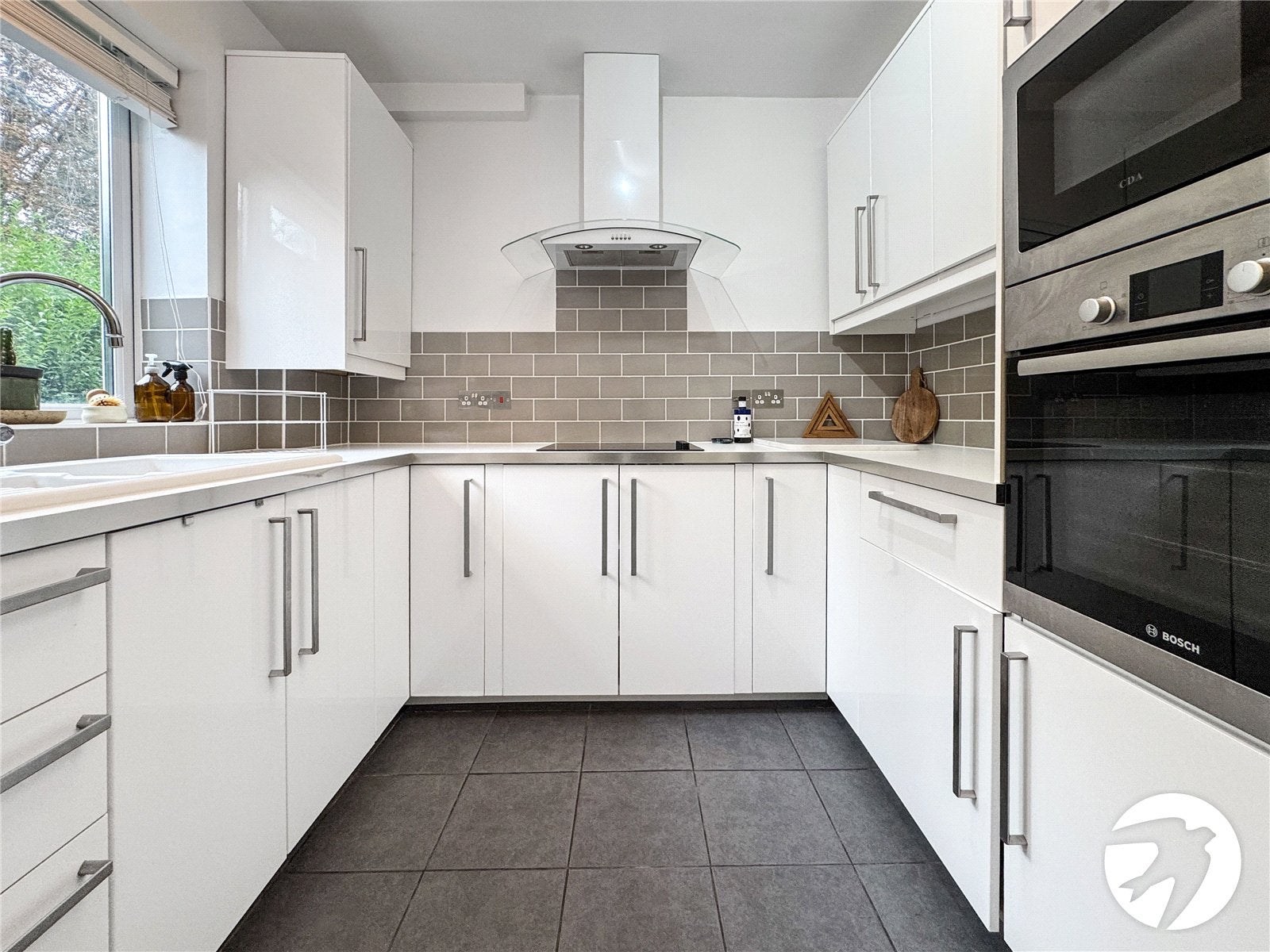 Flat Silverdale in Greater London