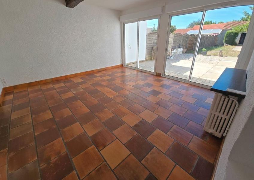 House Rue des Treilles in Libourne