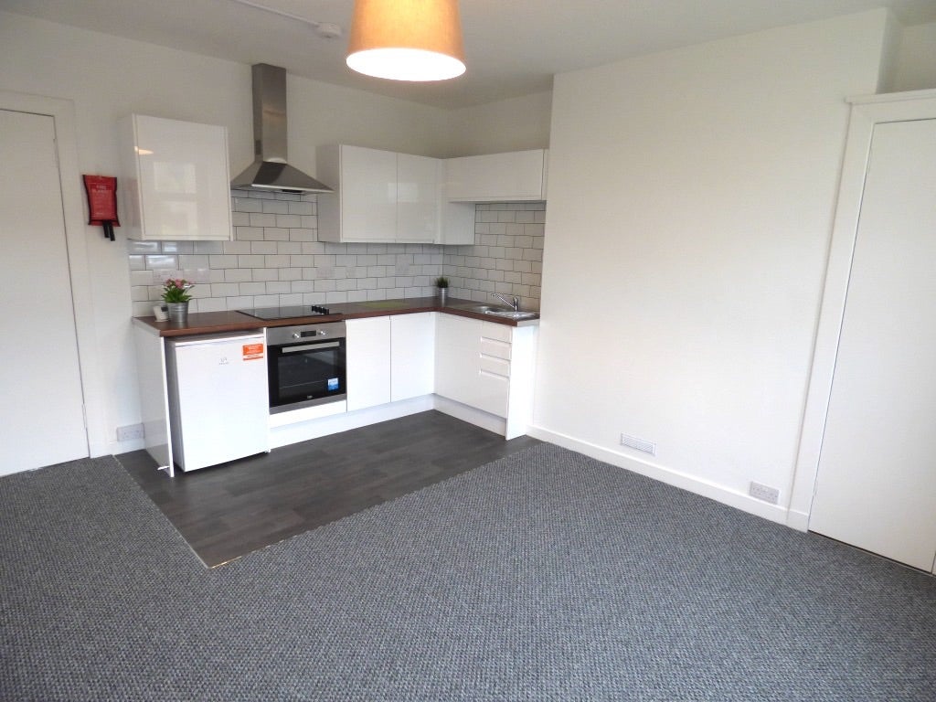 House Lounsdale Drive in Paisley