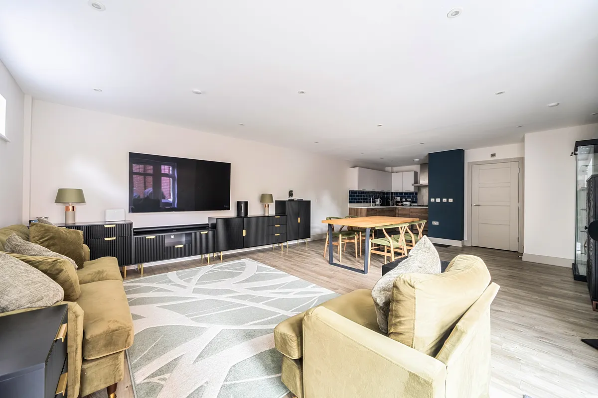 Flat Linkside in Maidenhead
