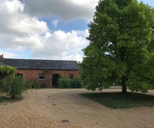 House Watling Street in Old Stratford