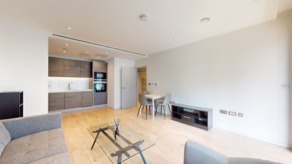 Flat Camley Street in Greater London
